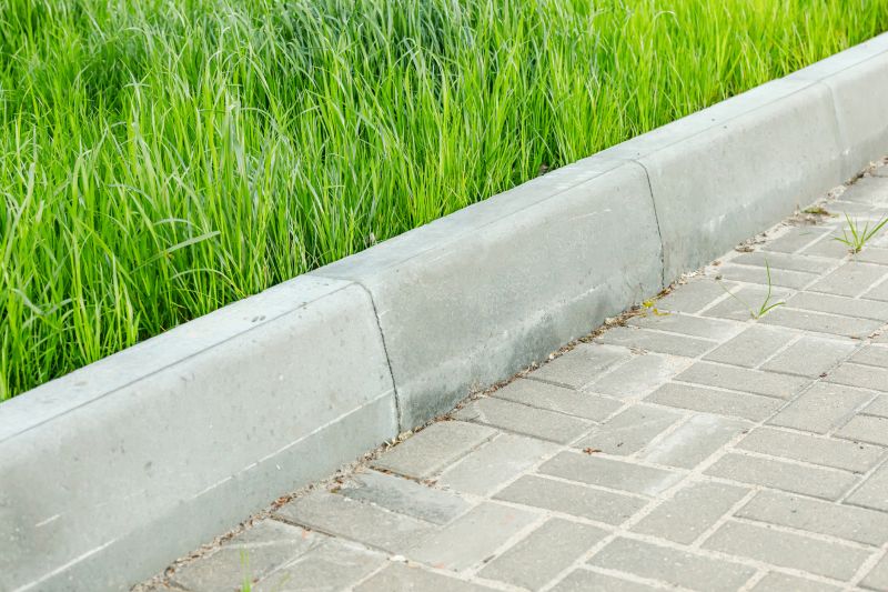 Concrete Lawn Edging